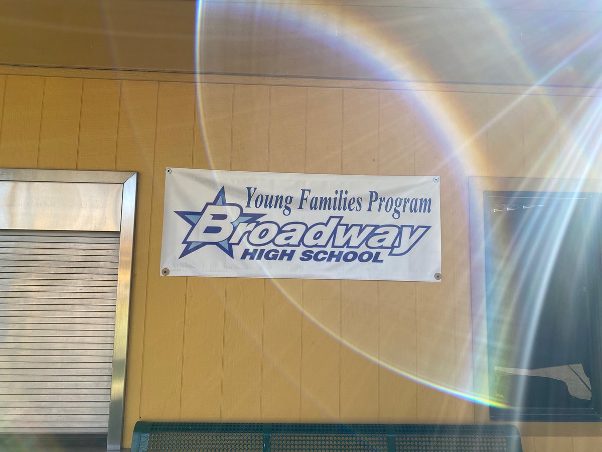 EchoCompassion's tweet photo. Thanks to your support, we've been able to partner with @broadwayhighschool in San Jose to provide essential items for teen parents through the Young Families Program, which supports 25 expecting teen parents in the @SanJoseUnified School District.

#BayAreaStrong #youngparents https://t.co/0yOEewnwnz