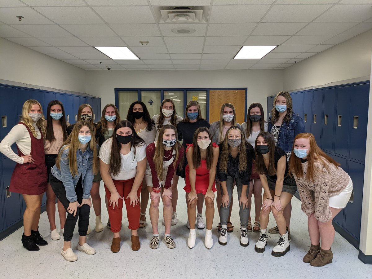 🚨🏀🚨🏀🚨GAME DAY!🚨🏀🚨🏀🚨
A-6 District Final: Dawg House - 6:00pm
    Lady Bulldog 🏀 Vs Bellevue East
Let's fill this place to the roof one more time!!! <a href="/NPHSBoneyard/">NPHS Boneyard</a> 
Special thanks to the D&amp;N Event Center and States Dentistry for sponsoring our student section tonight!!!