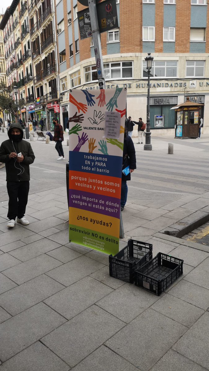 valientebangla's tweet image. Turno de tarde en los supers del barrio!
Puedes pasarte hasta las 20:30 por:

🟢 Mercadona en Ronda de Atocha 29
🛑Carrefour Plaza de Lavapiés

Estarán Chema, Pilar y Sohag Bhuiyan te esperan. 

G R A C I A S!