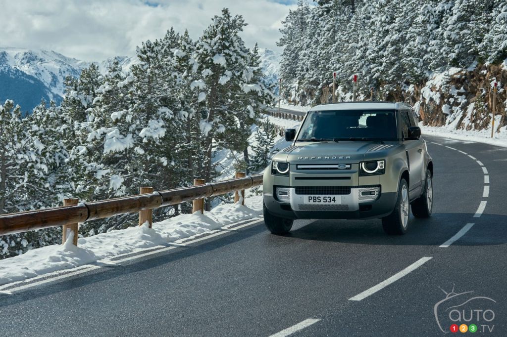 A V8 for the Land Rover Defender in 2022 auto123.com/en/news/2022-l…