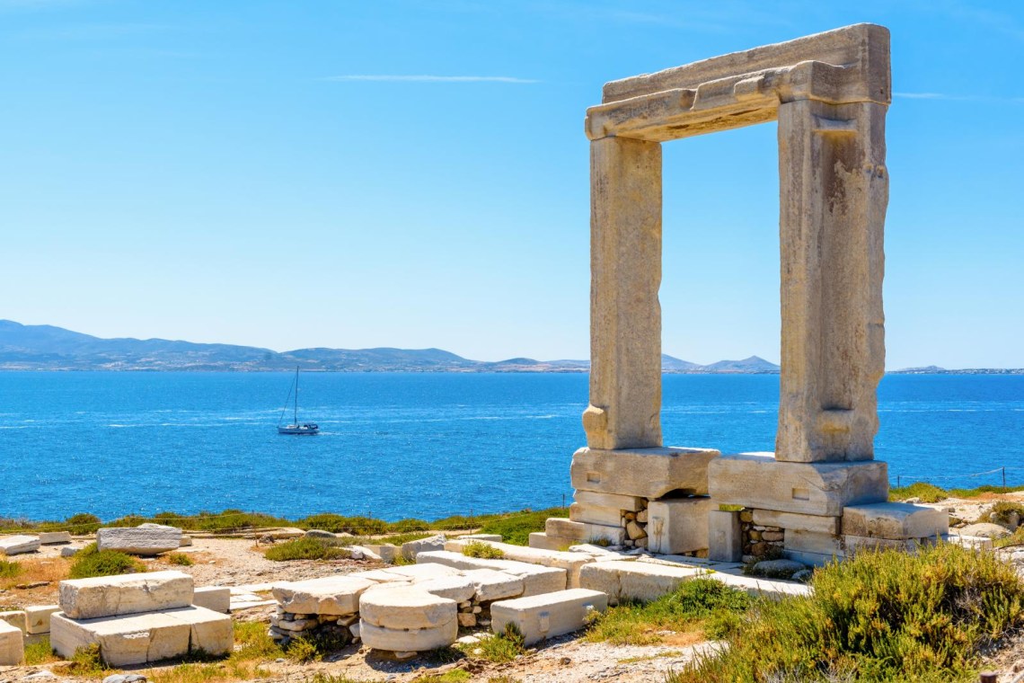 NAXOS 🇬🇷 GREECE 💙