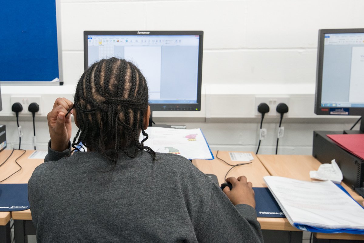 Last year we helped over 1000 people to start distance learning courses in prison.

But which courses were the most popular? Find out here! 

prisonerseducation.org.uk/2021/02/2020s-…