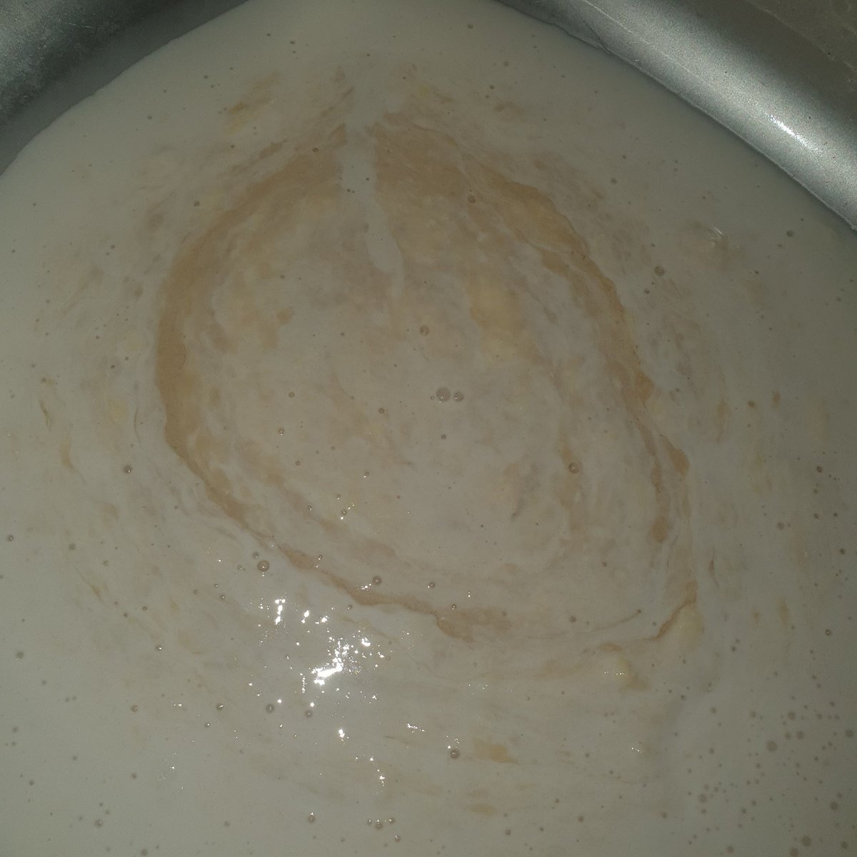 CLNI98's tweet image. My son really enjoyed his milkshake... thanks @McDonalds  🤮 

Tasted sour, full of lumps and a very strange colour 🤮🤮