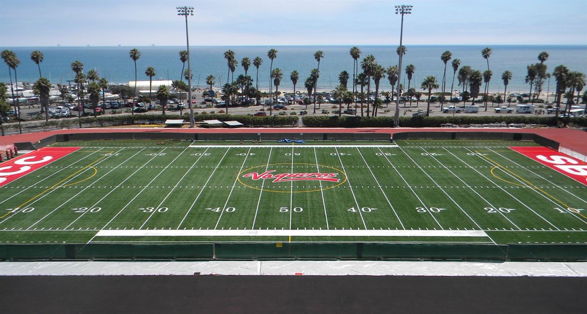grantradd's tweet photo. I’m so grateful for the opportunities I’ve been provided in this uncertain time and I wanted Thank the coaches at SBCC for giving me this opportunity. That being said... I am officially committing to Santa Barbra City College! #GOVAQS #SBCC @cmorop @Coach_Jweed @SBCCFootball https://t.co/HrNaYA9nJY