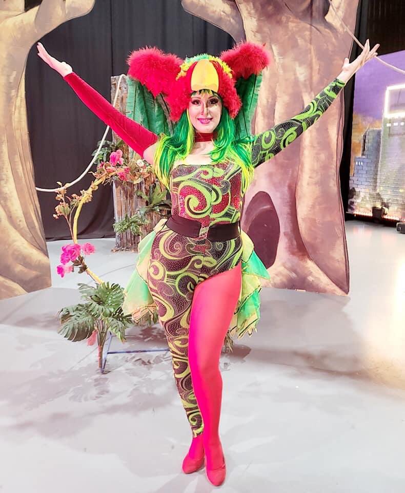 Maylucita's tweet photo. #maylu #mayluhernandez #caroentertainment #miamilive #culturacubana #cubanmusic #performance #miamishows #miamievent #miamimusic #musicshow #cubanosporelmundo #cantante #musicaenvivo #tvshow #americateve #actress #musical #tn3elshow #soprano #dance #dancer #horeography @tn3show https://t.co/CV1jjKyGcx