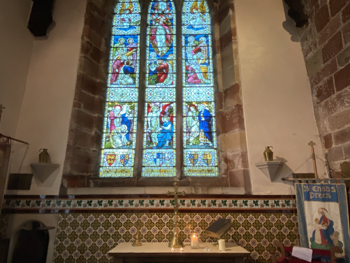 DebsRWalton's tweet image. Creating space for a recently bereaved family to have some peace, quiet and light a candle in St Chad’s Church #Prees @PeWgroup #openforprivateprayer 

Our ancient buildings are sacred places holding the joys and sorrows of life many people over many years