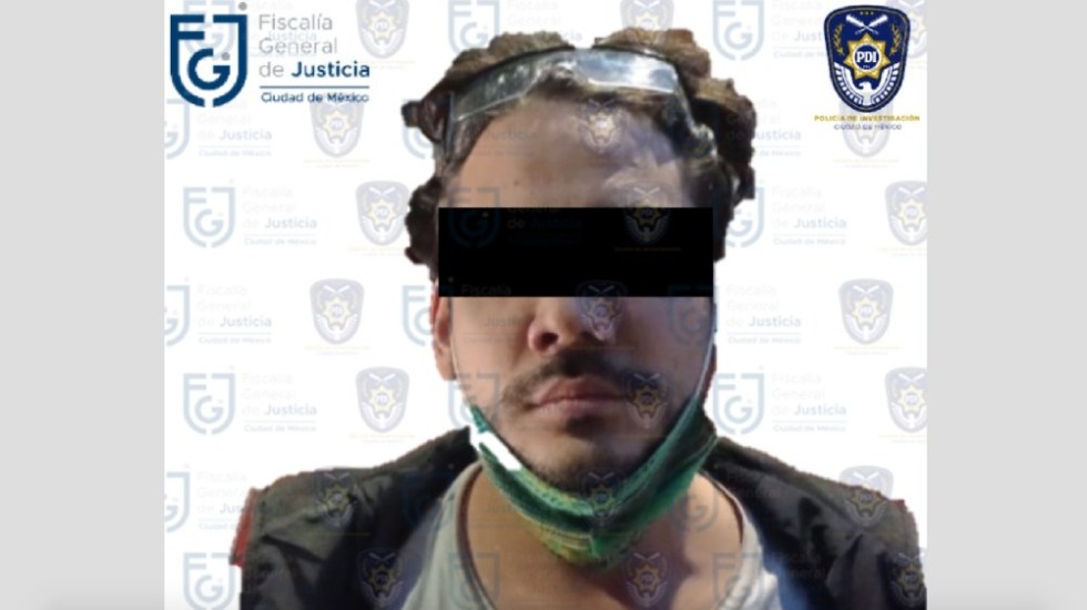 elfrentemx's tweet photo. #ÚltimaHora #Nacionales #Rix DETIENEN AL YOUTUBER “RIX” PIR PRESUNTO ABUSO SEXUAL HACIA NATH / En enero pasado, la youtuber Nath Campos acusó al youtuber e influencer conocido como 'Rix' por presunto abuso sexual. https://t.co/WDIebOJVVZ