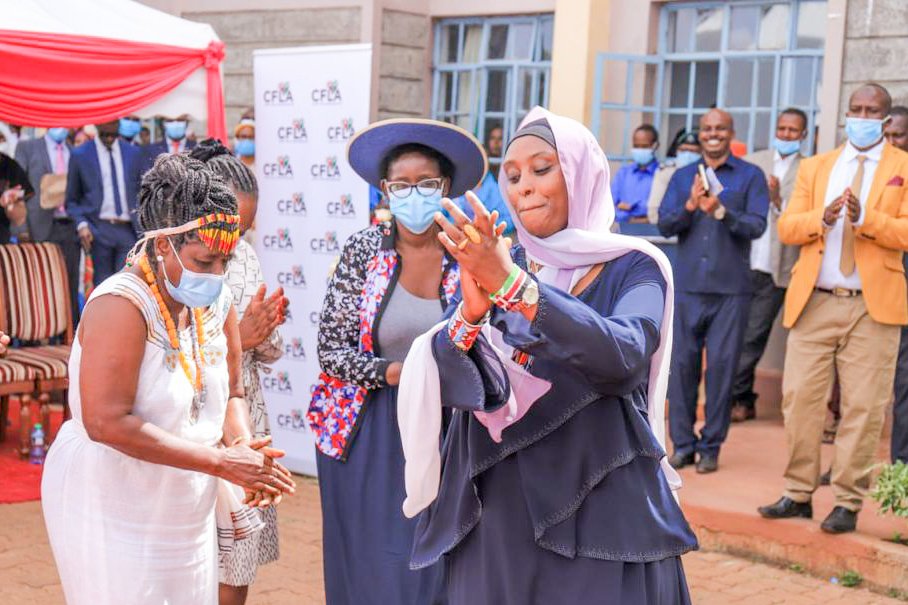 FirstLadyMKN's tweet photo. @cfla_kenya, @Roche, @AfriCF, @Women4Cancer &amp; @Intercancer  unveiling the 7th EMPOWER CANCER CLINIC in Marsabit County. The initiative seeks to enhance early cancer detection, treatment and management while reducing the prohibitive costs of treatment. @KenyaGovernors @ntvkenya https://t.co/4WPBFz4ccp