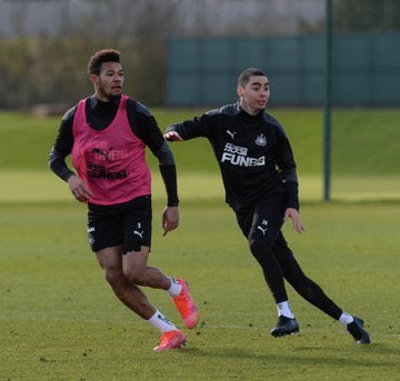 talk_mags's tweet photo. Preparing for ๐ป๐๐ ๐พ๐๐๐
๐๐๐๐๐! ๐บ
๐ #NEWOL
#NUFC https://t.co/9n4LU8COh7