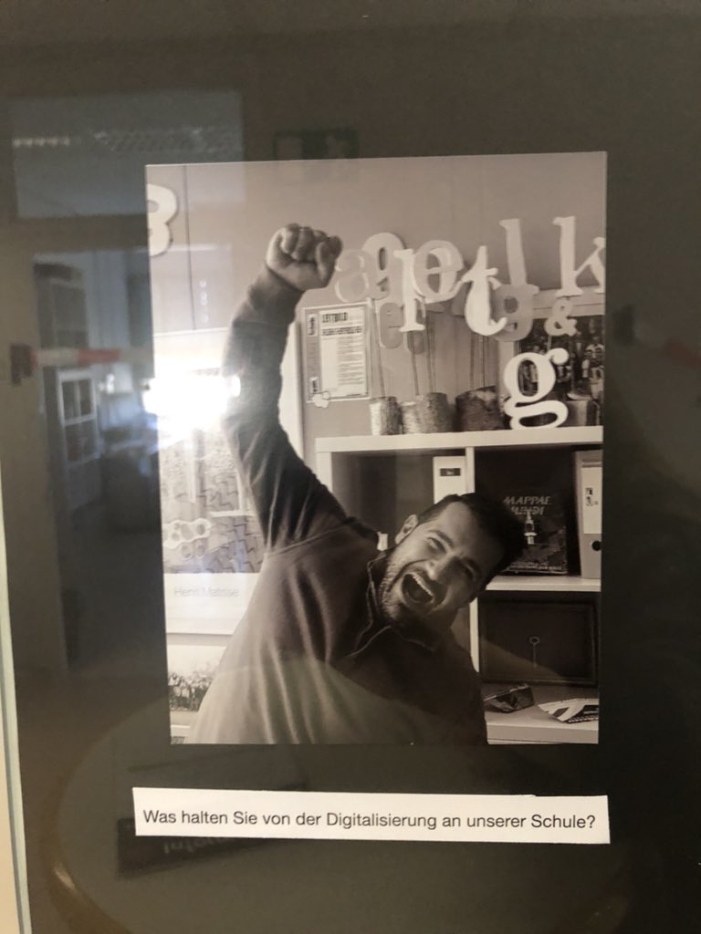 goScobees's tweet photo. Was halten Sie von der Digitalisierung an unserer Schule? ❤️ @ReneNorwig https://t.co/79g4kgavsA