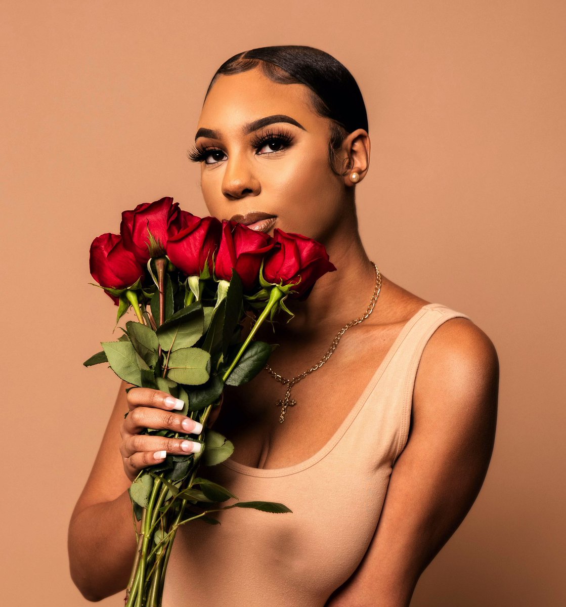 ddbmedia_'s tweet photo. 🌹🌹 https://t.co/teMRpFwzcF