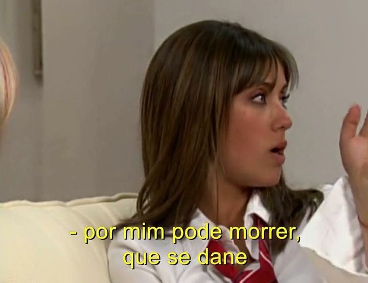 loveedjeon's tweet photo. *Personagem que eu nao gosto aparecendo no livro*

Eu: https://t.co/7u4JswsYc0