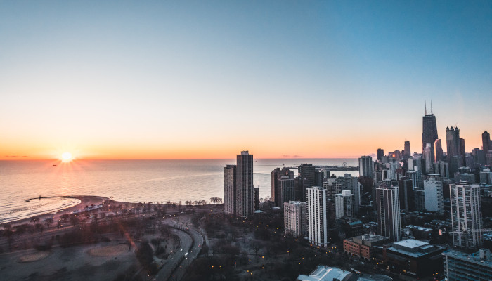 #ICYMI: Check out 10 of our all-time favorite quotes about #Chicago: companionsforseniors.com/2021/01/10-ins…