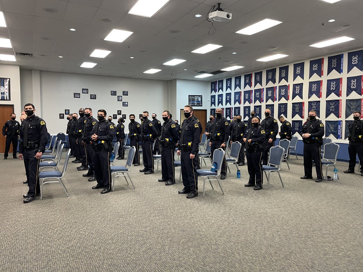 DallasPD's tweet photo. .@DPDAcademy #Class372 preparing for their special day tomorrow. #GraduationDay @DPDChiefGarcia https://t.co/iCUCTSSlDB