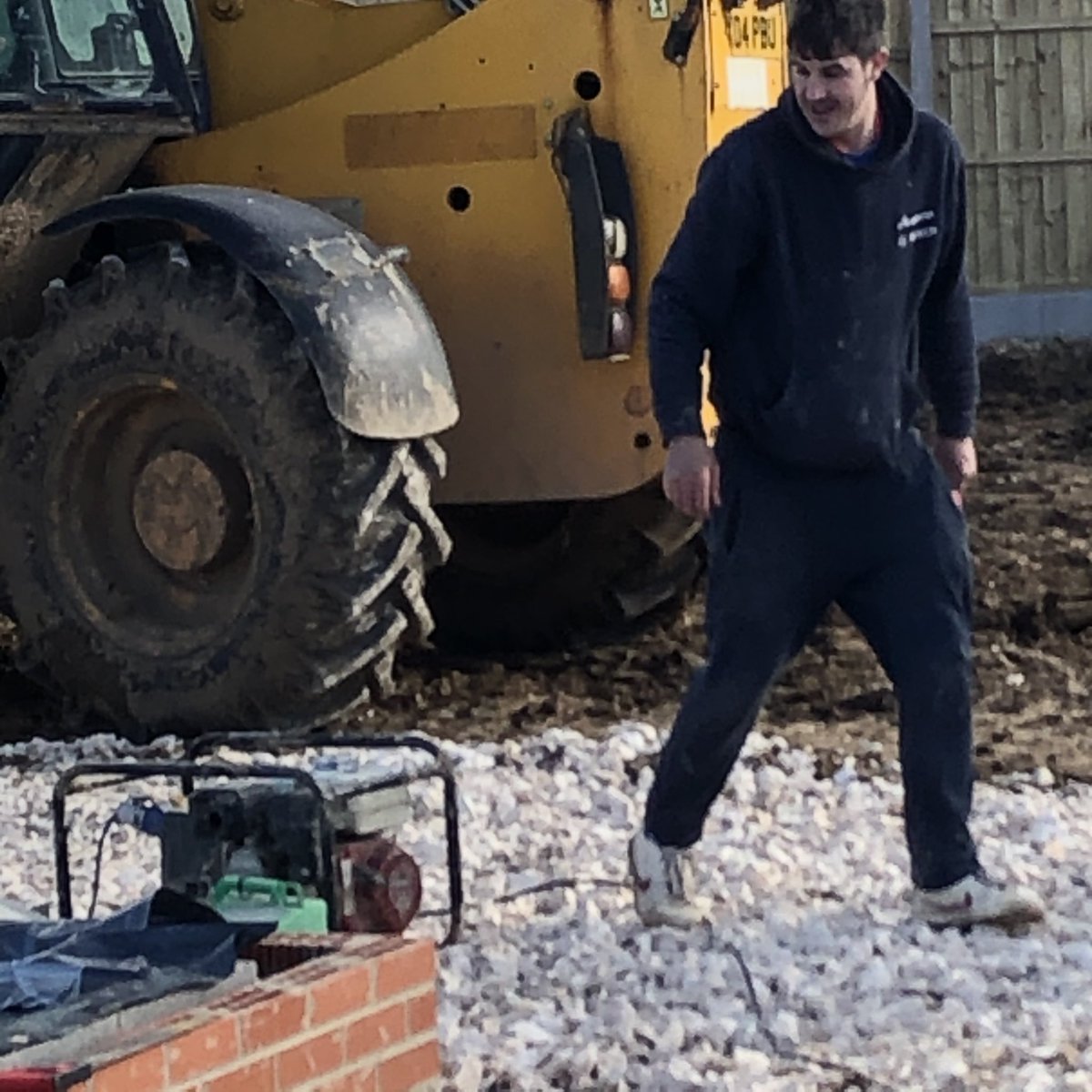 I’ve been on site today at Westfield Louth, 2 more Speedfit UFH systems were fitted by mid day, a generator/pump,and water butt makes it easier to test our system on site👍top work by Gavin Reed from Roy Grundy Ltd! <a href="/RWCglobal/">RWC Global</a> <a href="/RWCUK/">Reliance Valves</a> <a href="/TurnbullCoLtd/">Turnbull</a>