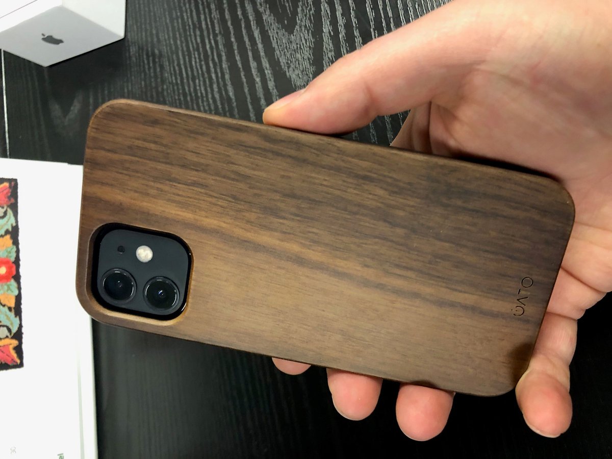 Loving my new iATO solid wood iphone 12 case! This is a quality case, not like the crap that comes from overseas. x.com/iATO_Awesome?s…