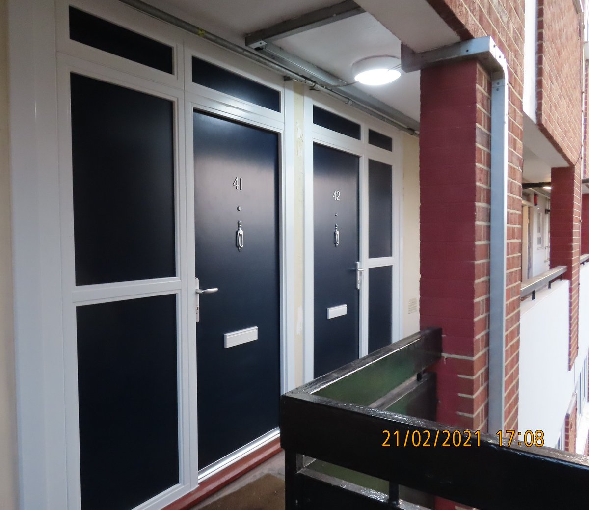 FIELD_ROAD_COMM's tweet photo. Even during a pandemic, Social Housing improvements goes on! Thank you to the H&amp;F leadership @LBHF for looking after the community!
#LBHF #Social #Housing #Homes #Hammersmith #Fulham #london #community #Fire #safety #COVID https://t.co/oqUVRRsmn4