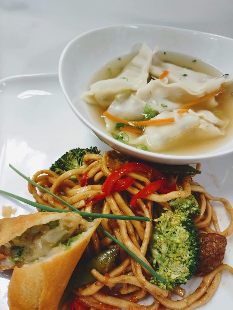 ThorntonTerrace's tweet photo. Celebrating Theme Week with Delicious food made by our Amazing Dietary Staff!  Breakfast was Sweet Rice Porridge served with fresh fruit, honey, and fried sweet dough.  For lunch, our residents enjoyed Wonton soup, Beef Lo Mein, and Mango Pudding for dessert! https://t.co/RtiJPoelQE