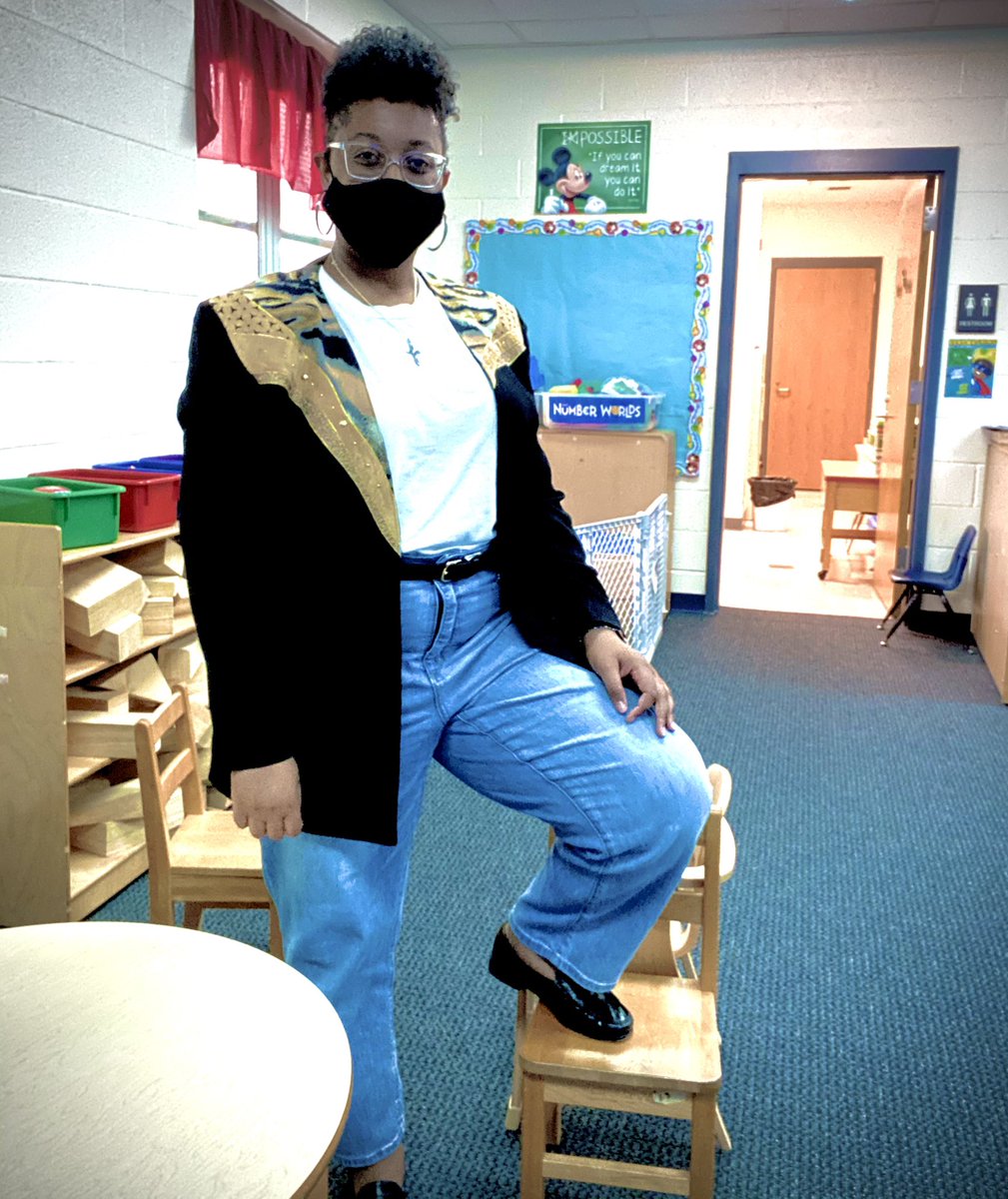 CollinsJelisa's tweet photo. Can anyone guess who I am today? Here’s a hint...I’m a singer....I’m Whitney Houston!
#BHM #SpiritWeek @SEstarsR2 #ThrowbackThursday https://t.co/zTk7ZgXHO9