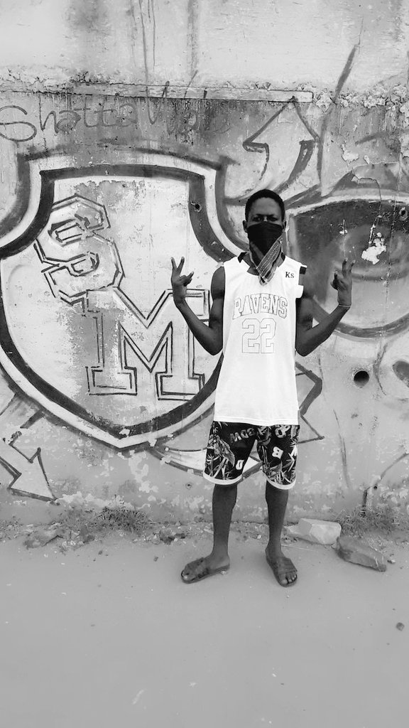 Fuck612's tweet image. Don't try to hurt yourself pleasing others if they don't care ________Fuck them🖕