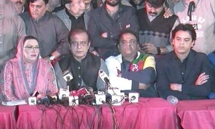 SahbSahb2's tweet photo. مسلسل شکست اور pti کا تاریک مستقبل دیکھنے کے بعد انکی شکلیں دیکھیں....
بیچارے لوٹے اب کسی نئی ۔۔۔۔۔ کی تلاش کے بارے میں سوچ رہے ہیں 🤣 https://t.co/14leFRc8KY