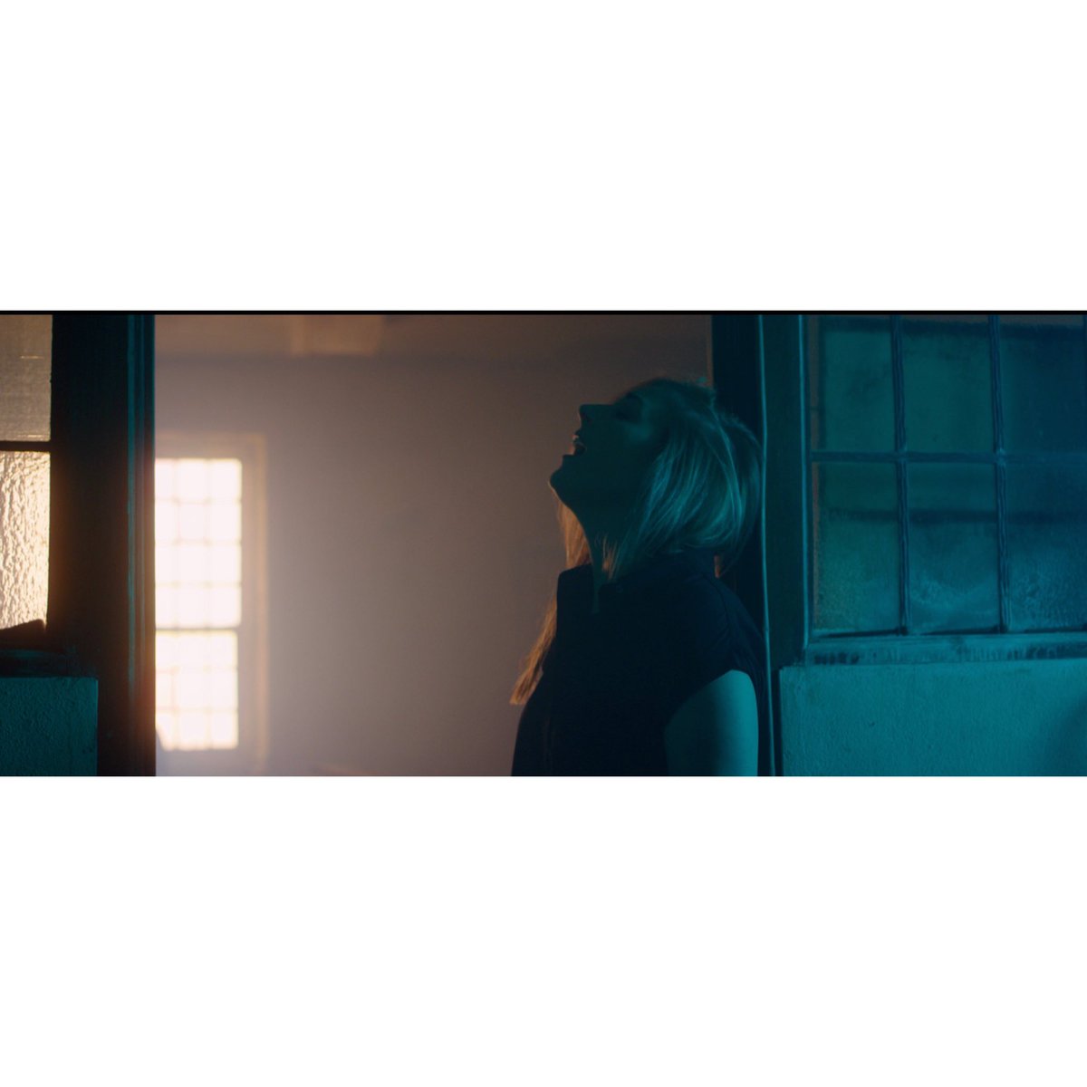 ryanminton's tweet photo. #cinematography and #colorgrading I did for a music video https://t.co/8wYiMMPrQq