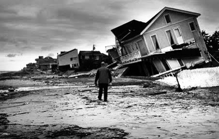 CatastSite's tweet photo. If you were on the East Coast of the United States in October of 2012, you definitely felt at least some effects of Hurricane Sandy. New York and New Jersey residents felt the full impact of the storm, with much of Manhattan. https://t.co/HSLd8hfCM4