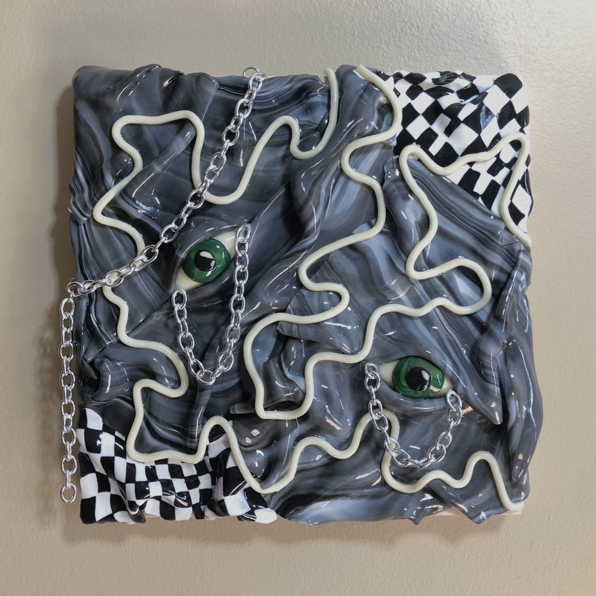 emilysclosets's tweet photo. you watch the art, the art watches you back👁 https://t.co/UuZTx9q7xD