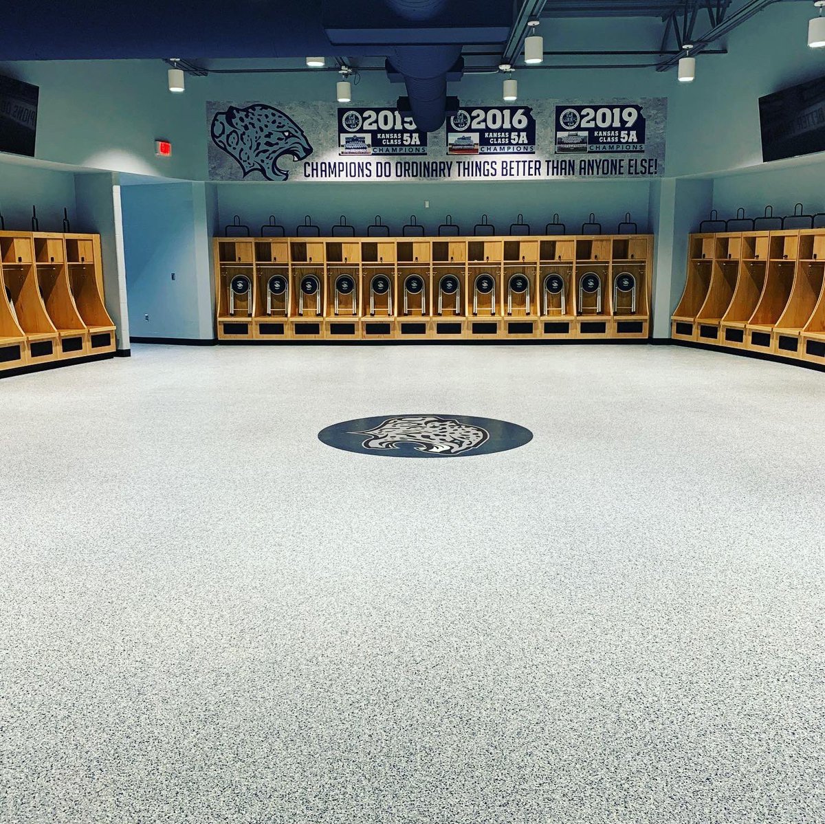 sportsinkansas's tweet image. State football powerhouse Mill Valley getting a new upgrade to their stadium &amp;amp; locker room from @SignBrothers. Plus a lot of other work around the high school. Sign Brothers is an official partner of @sportsinkansas &amp;amp; can customize anything for your school or team ⬇️