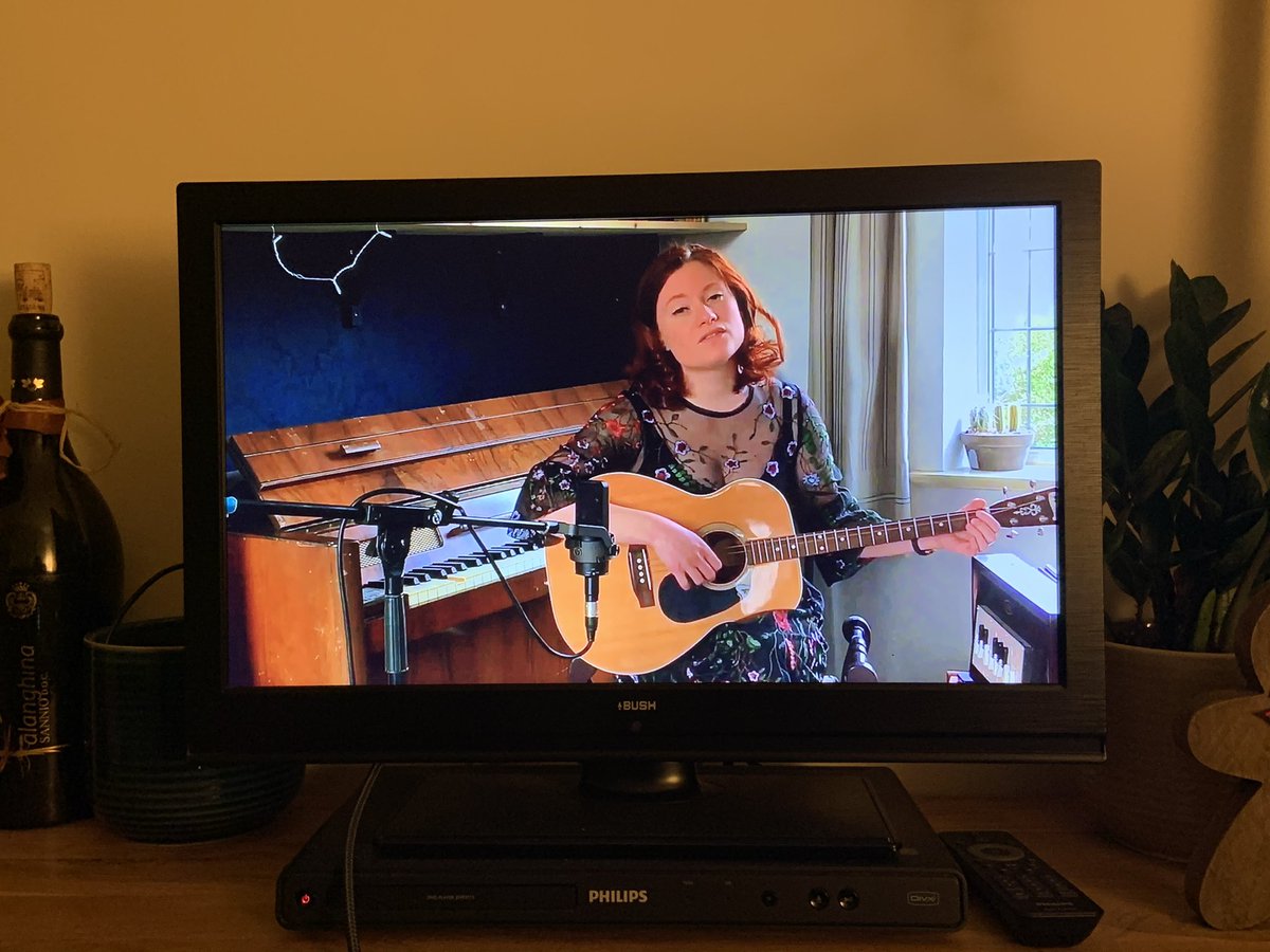 silviarambles's tweet photo. Questioning my pasta and bean soupβs Anglo-Saxon authenticity, but enthusiastically joining #DigestingHistory, collaboration between @PoetintheCityUK @SheffLibraries @britishlibrary @LKN_Libraries inspired by BLβs Anglo-Saxon exhibition. Feast of music, poetry, film, ideas!πππ₯ https://t.co/EVATdqSIss