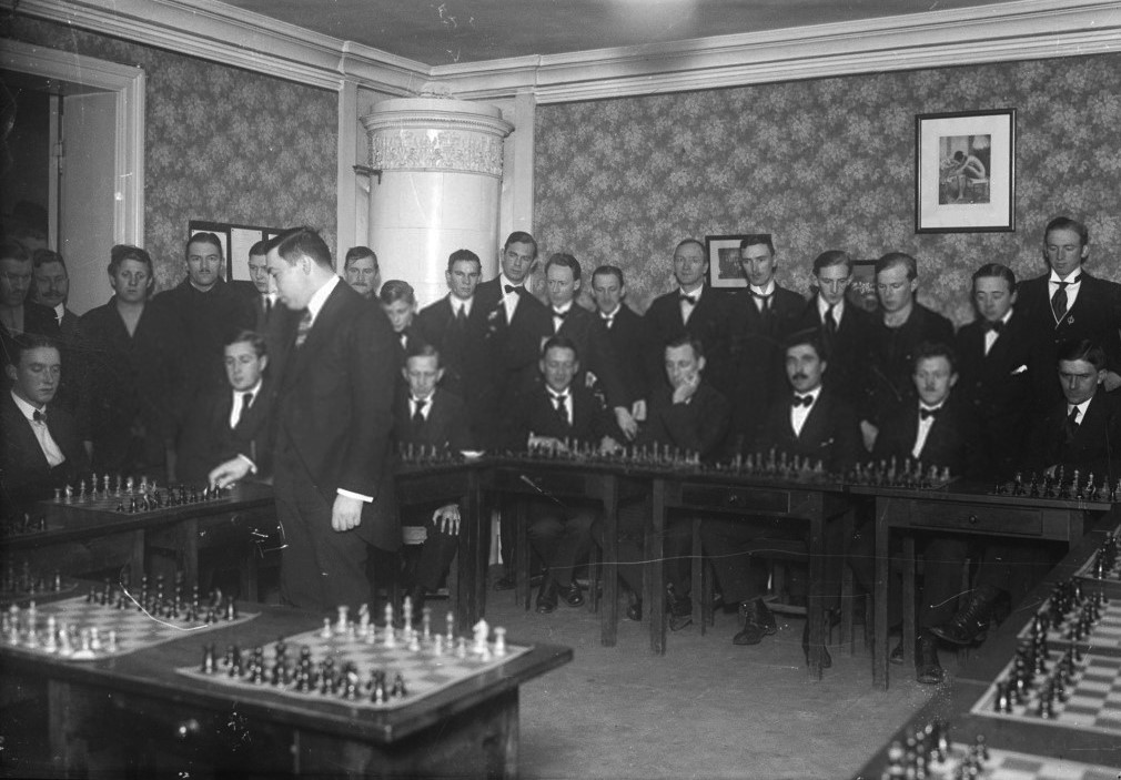 A Century of Chess: Akiba Rubinstein (from 1910-1919) 