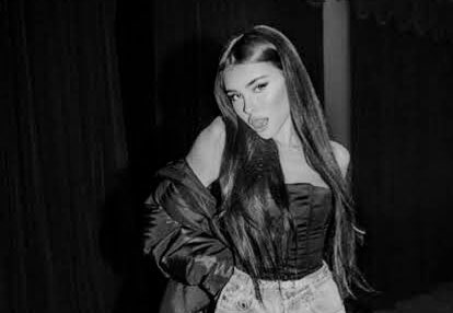 .<a href="/madisonbeer/">madison beer</a> IM SO EXCIITEEDDDDDD #LifeSupportTonight