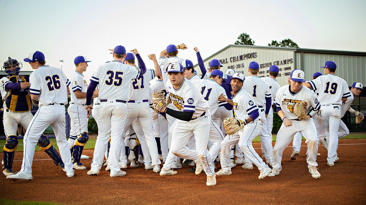 brandonhb1's tweet photo. Beyond blessed and excited to say that I have committed to play baseball at LSU Eunice. I would like to thank all of my teammates, coaches, and friends for always supporting me but most importantly God. #geauxbengals🐯 @AlanOrgain @team_louisiana @SHS_PANTHER_BSB https://t.co/raSl1mJ0lE