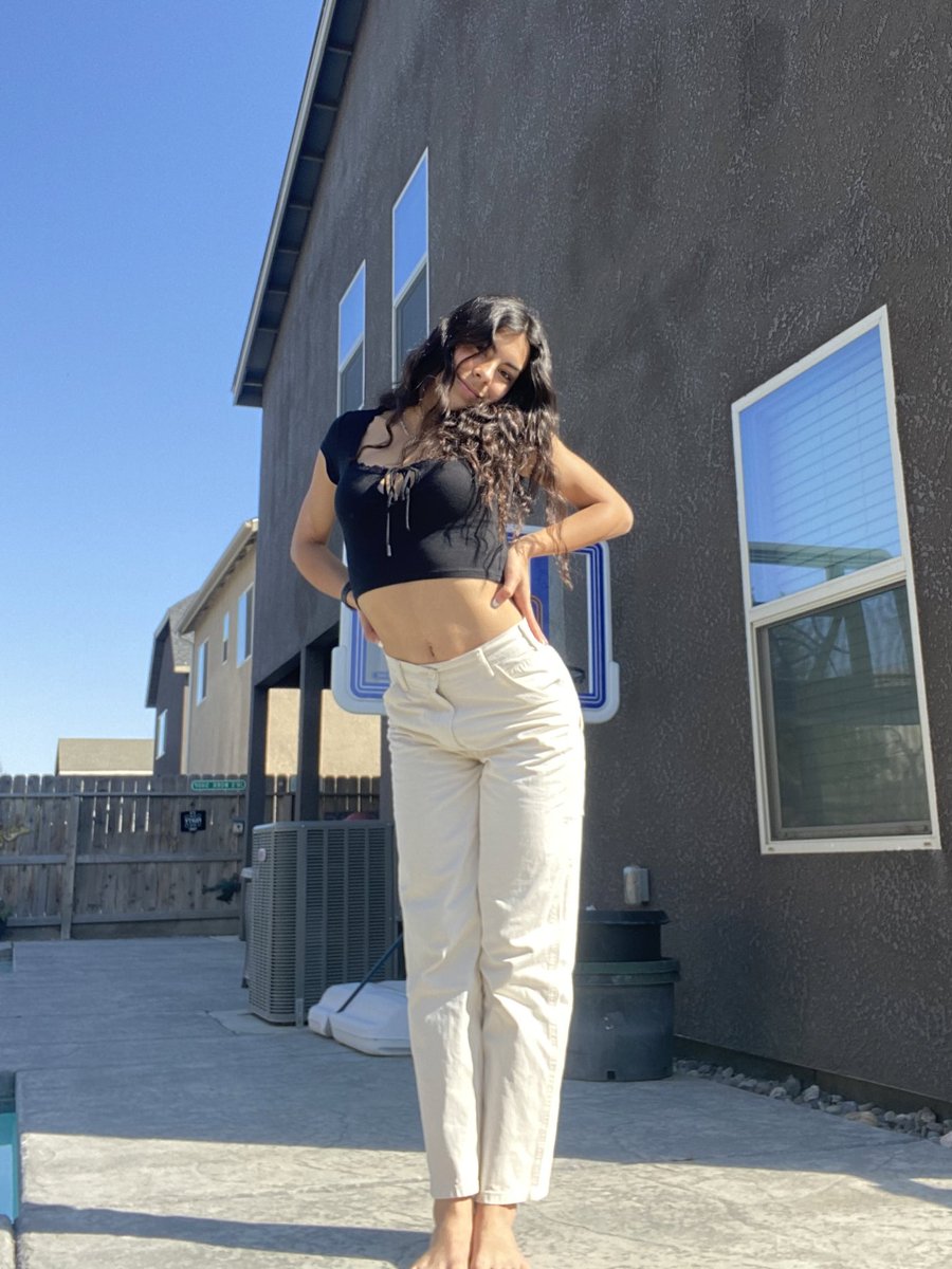 do u like my new pants? :))