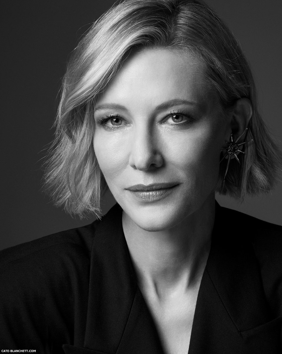 juliescate's tweet image. cate blanchett              cate blanchett
in her 20s                      in the 20s