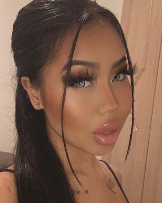 😈 https://t.co/9ABka2U4fS<a href="/tag/planesgirl"class="tags"><span>#planesgirl</span></a>