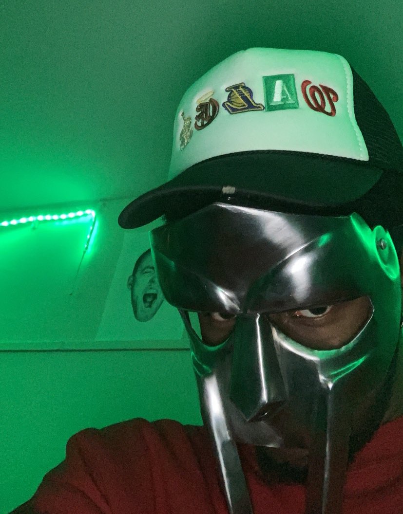 lightspeedchamp's tweet photo. DOOM in @walesgallery https://t.co/asDpHXj7pI