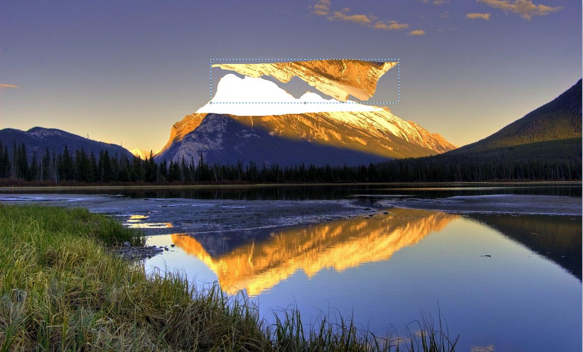 DanFinnFoley's tweet image. "It's so wonderful to be out in nature. I really needed this. It's so beautiful! What do you see when you look at a view like this?"
#EnergyStorage professional trying to relax on vacation: "Uh..."