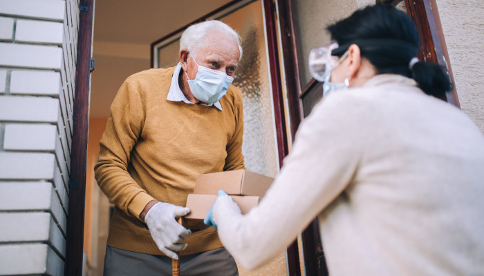 #ICYMI: Online food delivery services can be a wonderful option for seniors and busy caregivers in Chicago. Here are some important options to know: companionsforseniors.com/2021/02/online…