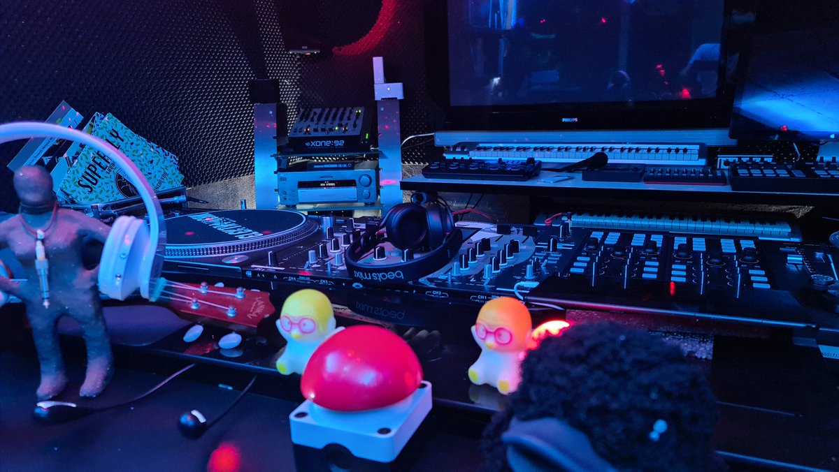 DJ_Master_Percy's tweet photo. https://t.co/G6d5Mrd0qI
supported Streamlaps, Twitch, Facebook und Youtube
Master Percy Projects music studio time machine. My biggest thanks to all music lovers. thanks for the feedback https://t.co/F1wpAxay2I