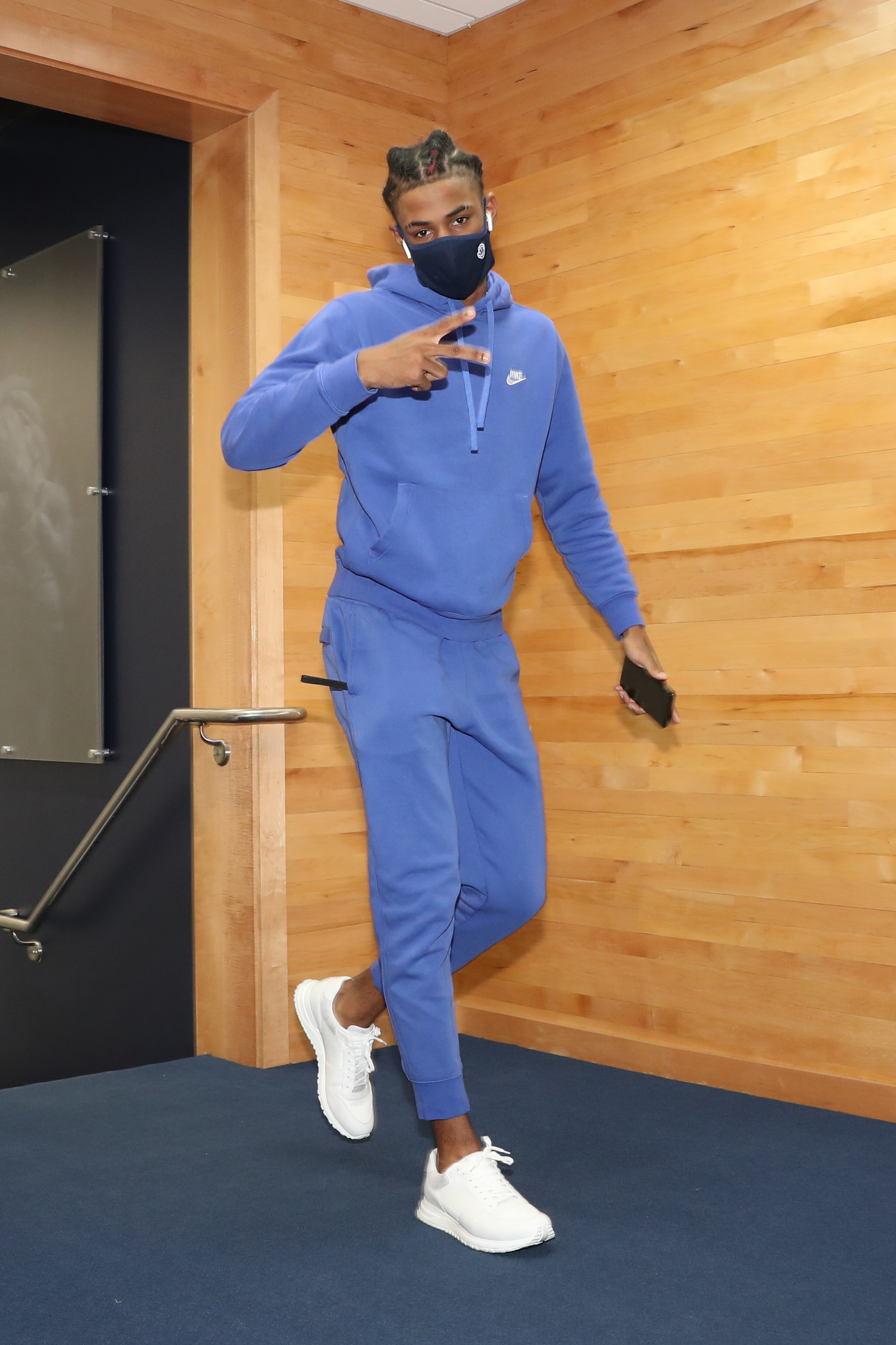 Nike Basketball on X: Two months into 2021, and @JaMorant is coming in hot  with the color-coordinated sweatsuits. Which look is your favorite? Get  Ja's look. Peace Signs Not Included.    /