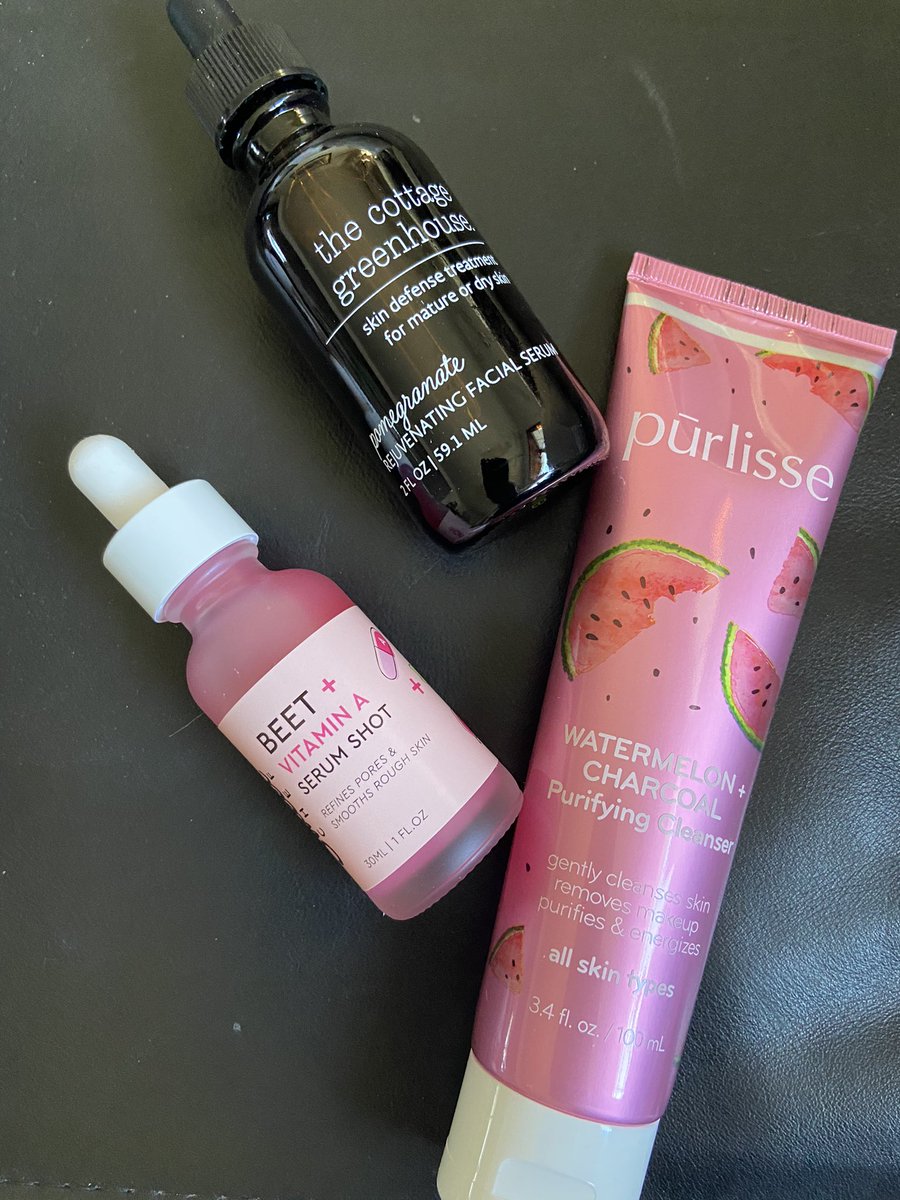 ItsBeautyB1tch's tweet photo. Feeling fruity https://t.co/8Bp6CnNfL2