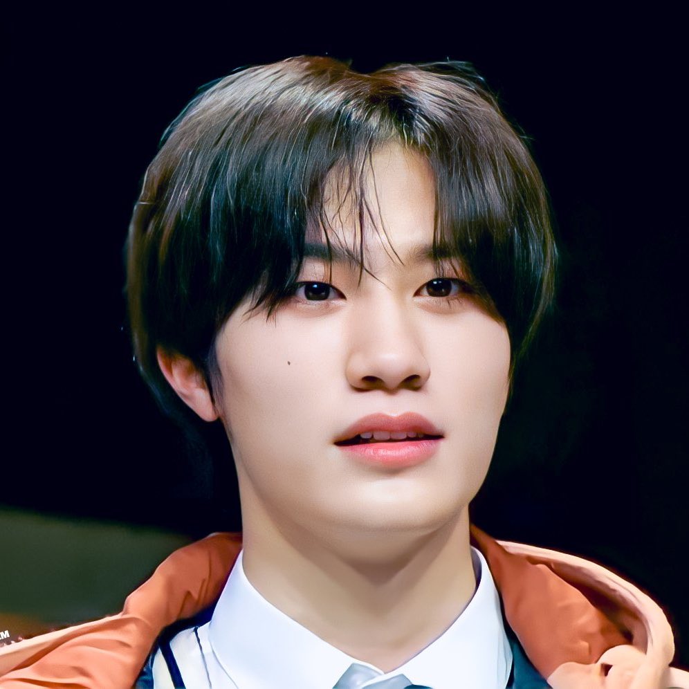 ؘ (@yedamlooks) on Twitter photo 