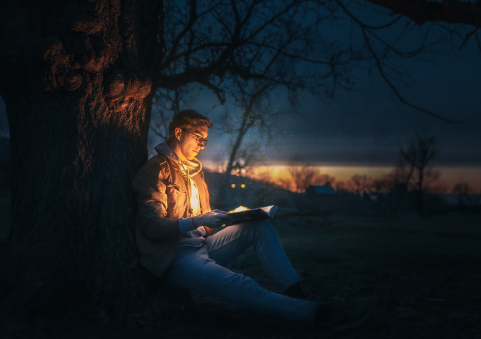 Ya puedes disfrutar de un nuevo número de #RevistaViceversa <a href="/infouex/">UEx</a> 
En esta ocasión, nos sumergimos en el universo de la literatura
¿Te lo vas a perder?
ow.ly/wJ3H50DIwIf