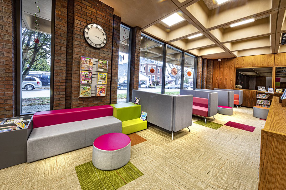 EFContract's tweet image. Geo Accents and Brights ground bold, cheerful color at Batesville Public Library by Lehner Design.

#efcontract #modularcarpet #commercialflooring #educationflooring #interiordesign #commericalinteriors #flooringsolutions