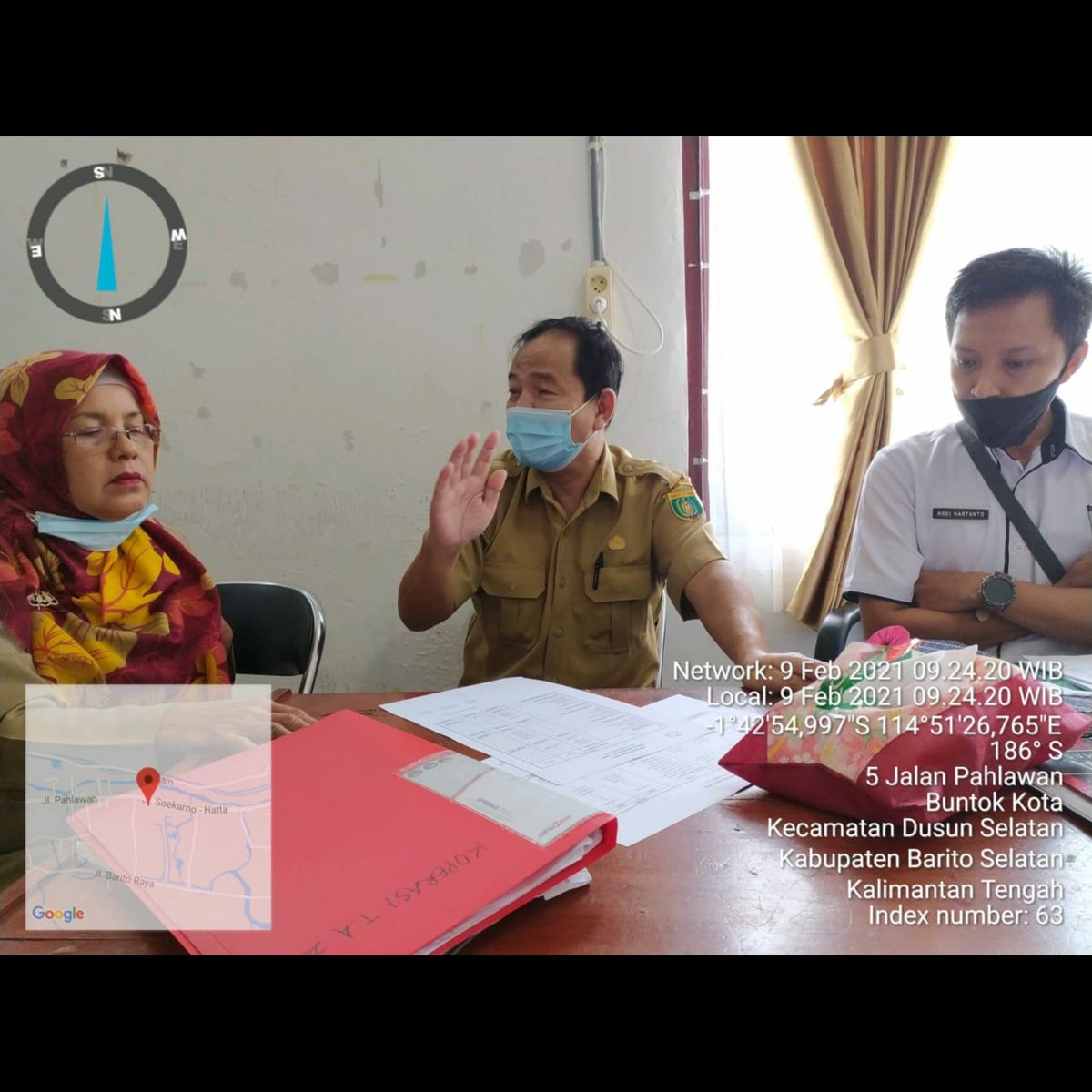 HadiViendi's tweet photo. Melakukan pendampingan kepada pengurus Kop Bina Karya dalam rangka persiapan RAT Tahun Buku 2020
#ppklbarsel #ppklkalteng #ppklselindo #ppklkemenkopukmri #banggabuatanindonesia #pendampingan #penyuluhkoperasi #koperasikeren https://t.co/pUKOjRIKU0