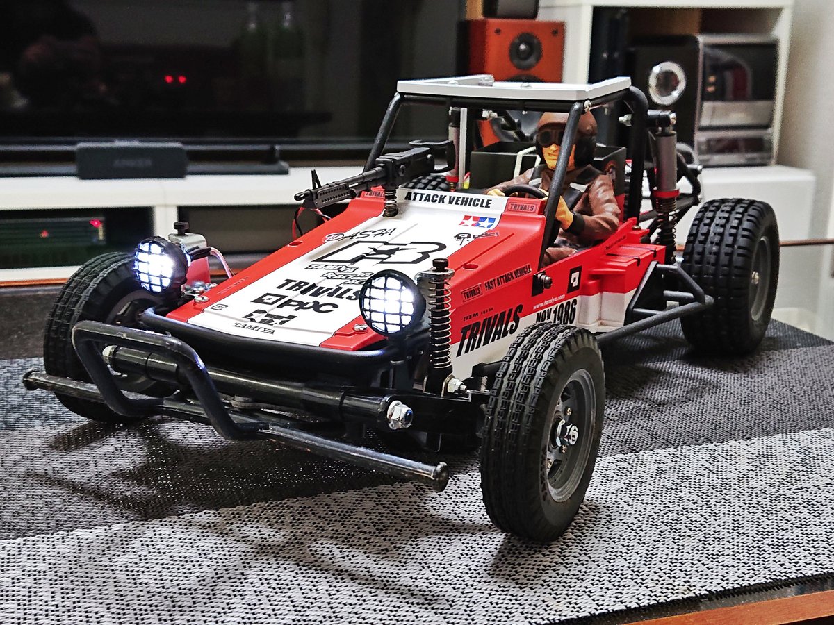 年代物アタックバギー レストア 部品取り タミヤRCコンデレ ボロボロだったアタックバギーをレストアして仕上げ
