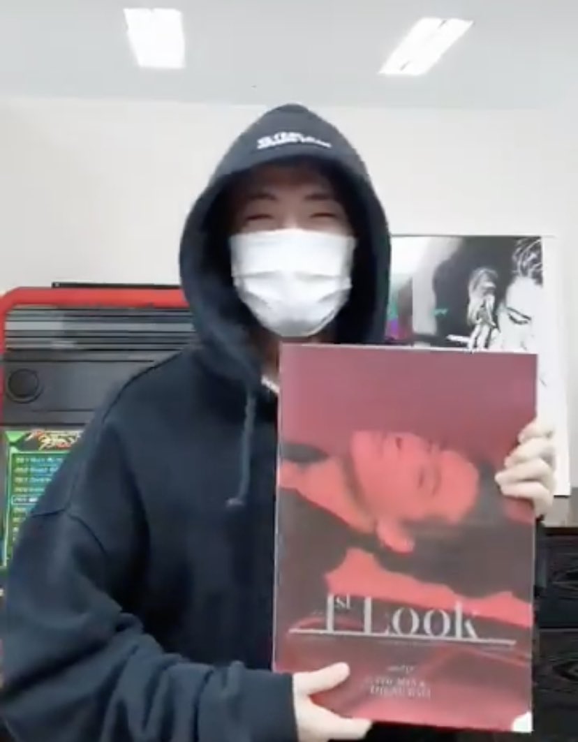 2jaeloops's tweet image. 🥲