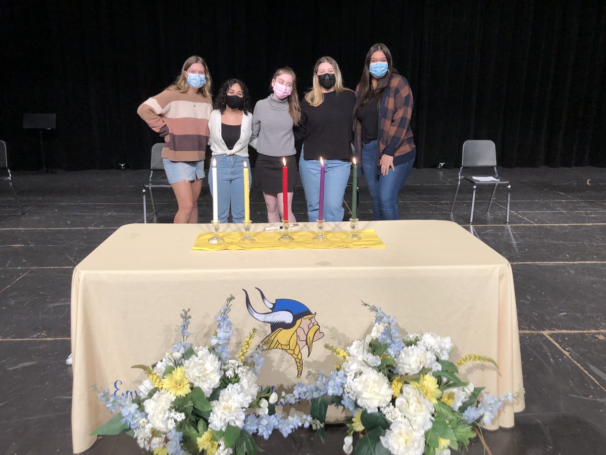 ebhs_nhs's tweet photo. A little “behind the scenes” of the filming for the virtual NHS induction! Thank you @EBCTV for making this possible. 💛💙 https://t.co/7m2Gua95Ld