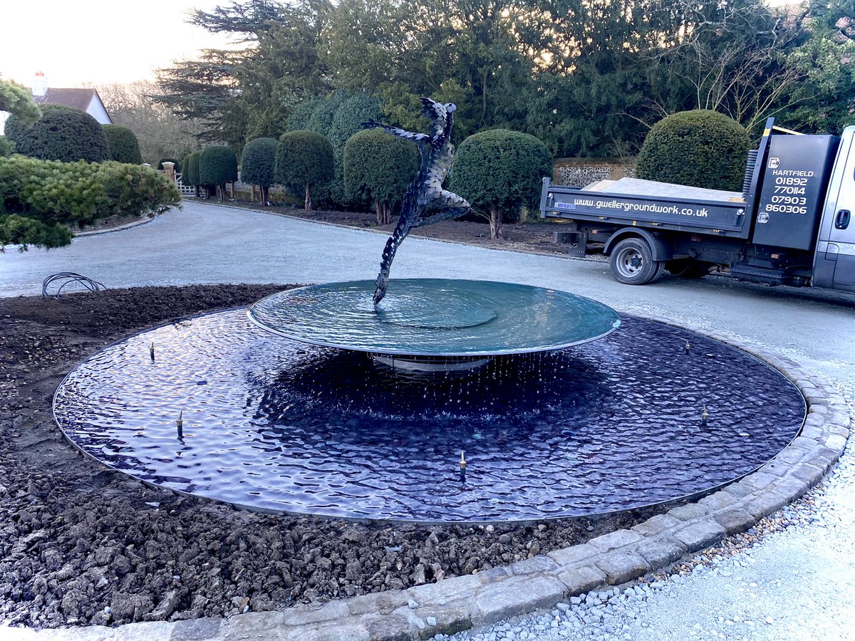 It’s been awhile since we showcased our work
This feature is a large copper bowl with serafin sculpture that spills over into a round pool filled with purple slate paddle stones for a client 
in Epping #water #waterfeatures  #watersculptures
 #Bespokewaterfeatures
 #Aquascapes